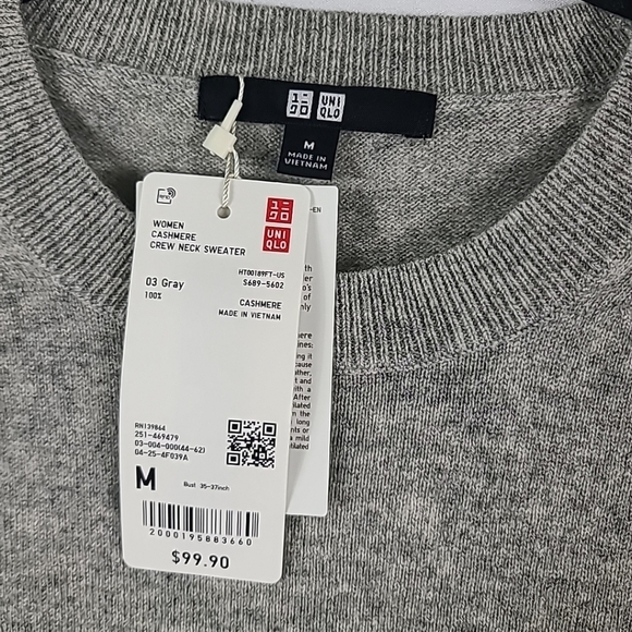 NWT Uniqlo Women’s Cashmere Crew Neck Long Sleeve Sweater Gray Sz M - Picture 2 of 4
